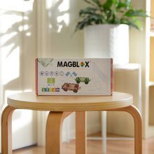 Load image into Gallery viewer, MAGBLOX® TWIN CAR PACK WITH WOODEN WHEELS - Magnetic Tiles 12